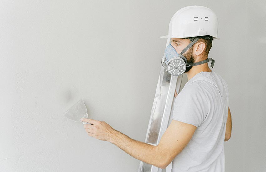 How to fix common roofing problems